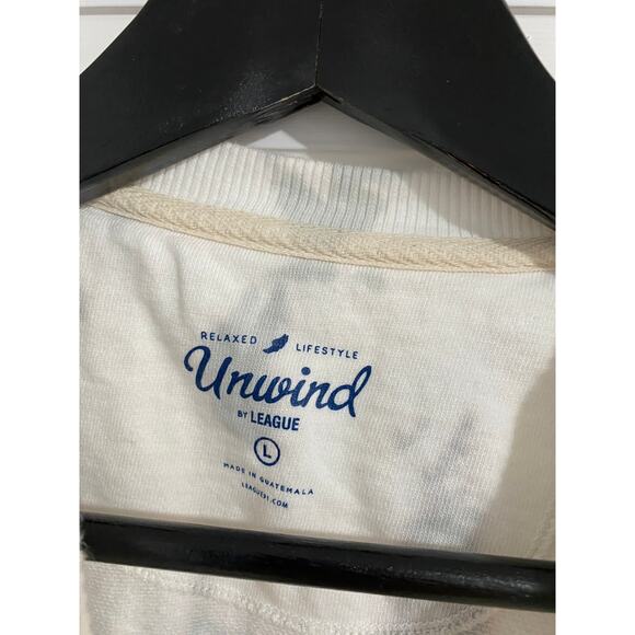 St. Cloud State University Huskies Crewneck Sweatshirt Size L - Picture 4 of 5